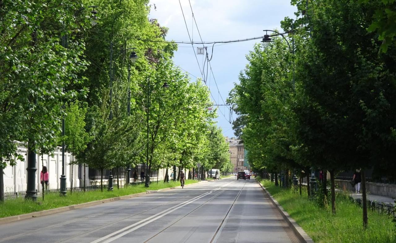Last Floor Apartment - Krakow City Center Close To Old Town Экстерьер фото